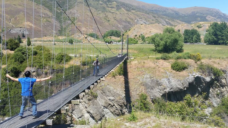 Another great option is riding from Arrowtown to Queenstown. Arrowtown is 300 metres higher than Queenstown, so the natural flow and style of the trail makes this the best way to ride